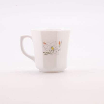 Tasse blanche octogonale Arcopal