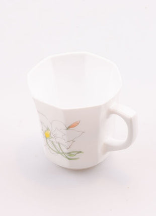 Arcopal octagonal white cup