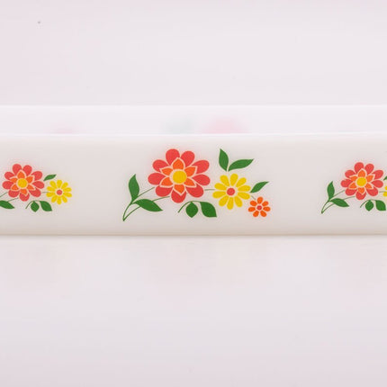 Plat à four Arcopal modèle Rotterdam blanc à motifs fleuris
