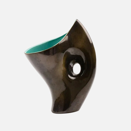 Splendide vase ondulée style Art Deco en porcelaine noire et verte