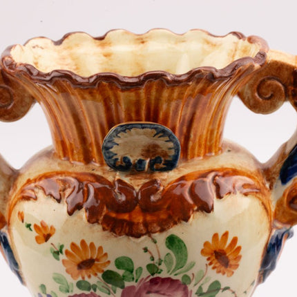 Vase sublime de style Capodimonte à motifs fleuris blanc et jaune