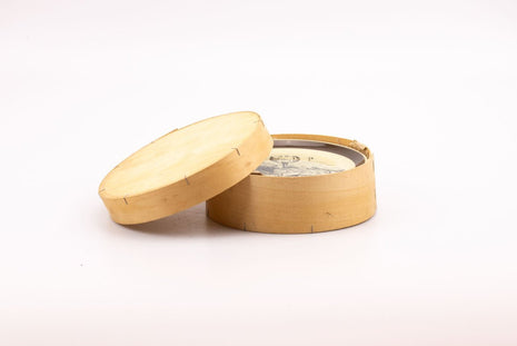 6 assiettes à fromage Gien en faïence beige avec motifs noirs