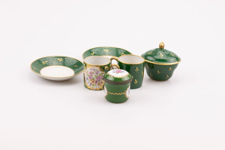 Tasses à café en porcelaine de Limoges Malbec & Treillard Frères  