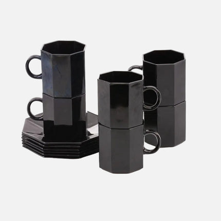 6 tasses et soucoupes en porcelaine noires de forme octogonale