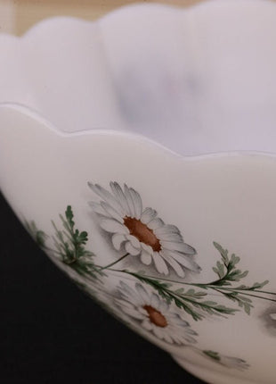 Saladier vintage blanc Arcopal collection Marguerite