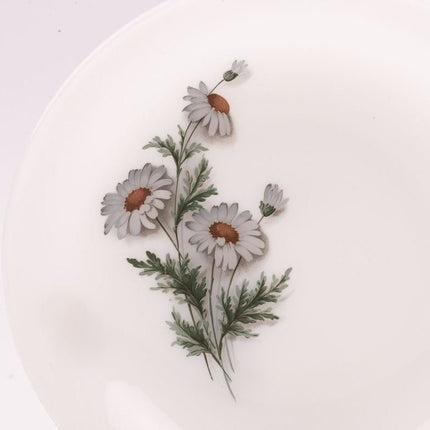 5 assiettes creuses Arcopal Marguerite blanche avec motifs fleuris