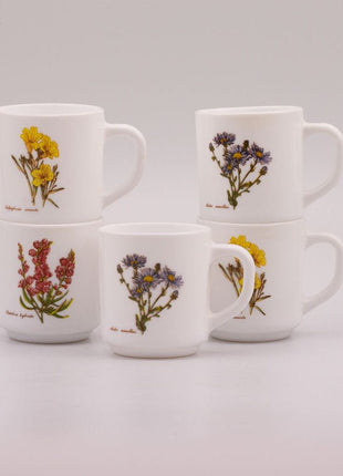 5 mugs blancs Arcopal Fleurs des champs