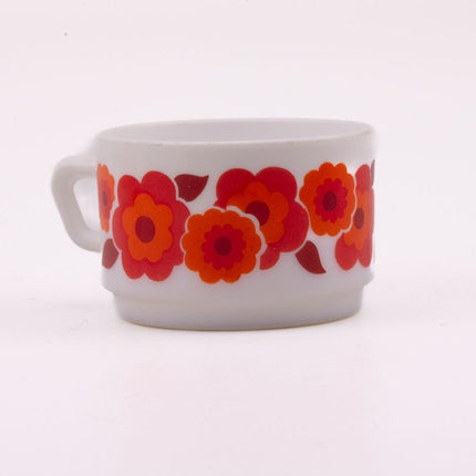 6 tasses blanches Arcopal avec motifs fleuris collection Lotus