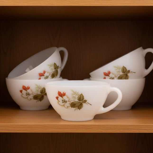 5 tasses Arcopal vintage blanches avec motif fleuri collection Aubépine