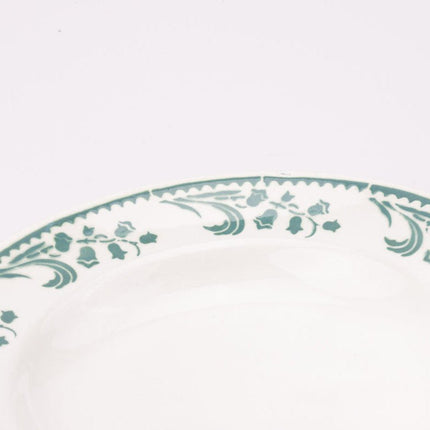 5 assiettes creuses vintages blanches et fleuries de L'Amandinoise