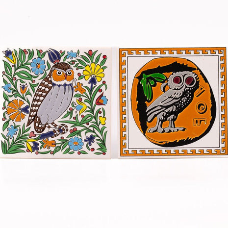 2 dessous de plats en faïence illustré avec des hiboux