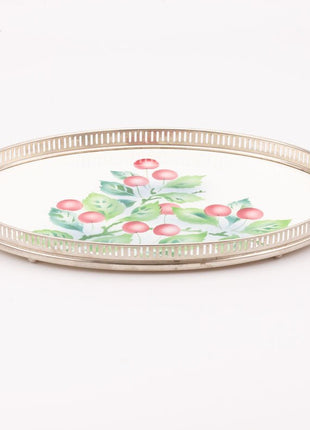 Plateau ovale en céramique représentant des branches de cerises