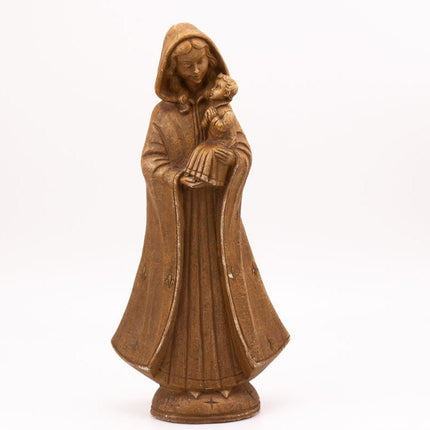 Statue signée au dos Merlini en plâtre Femme et enfant marron