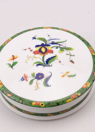 Bonbonnière en porcelaine de Limoges A.Raynaud