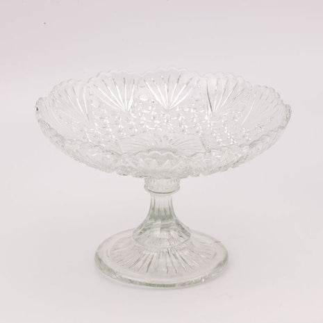 Vintage glazen fruitschaal op een standaard / fruitschaal