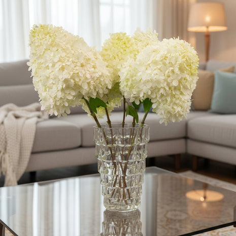 Vase vintage en verre moulé à facettes