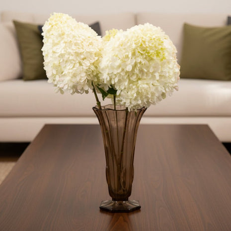 Vase vintage en verre moulé fumé Art Déco