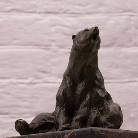 Sculpture en bronze ours polaire signé Milo