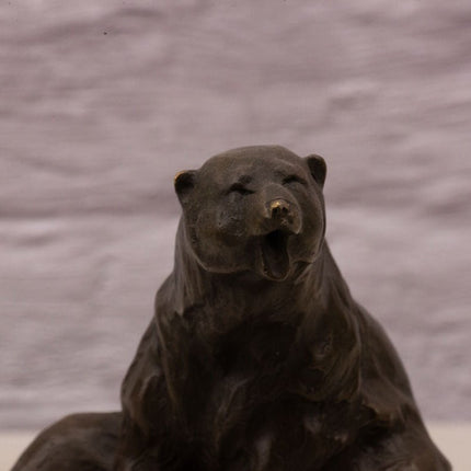 Sculpture en bronze ours polaire signé Milo