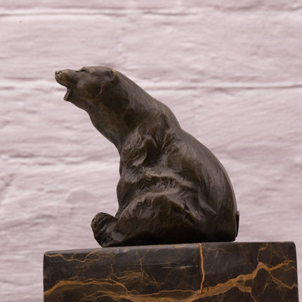 Sculpture en bronze ours polaire signé Milo