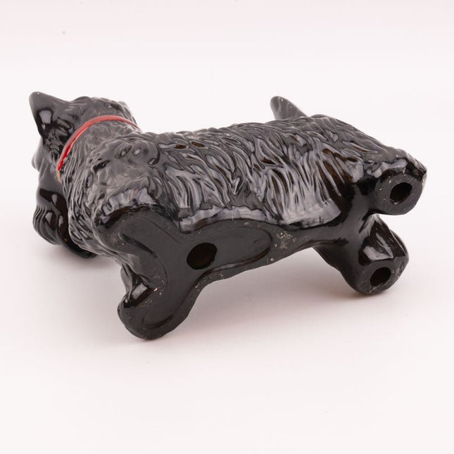 Ceramic figurine of a Scottish Terrier dog