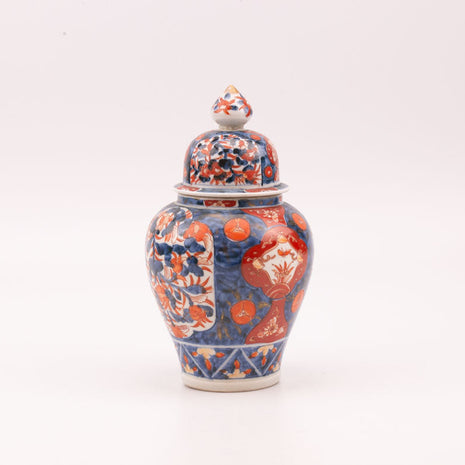 Pot avec couvercle en porcelaine style Imari Japon