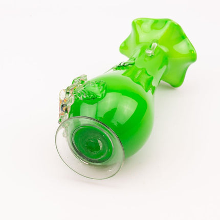 Vase en verre soufflé excentrique vert avec des fleurs en relief Murano
