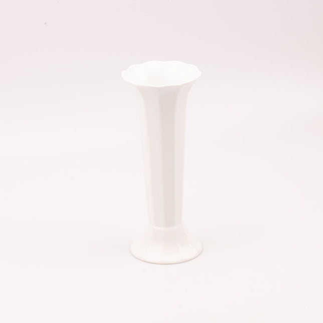 Vase en porcelaine blanche Gerold porzellan style minimaliste