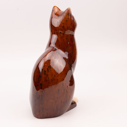Grande figurine de chat en céramique brune et beige craquelée