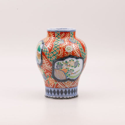 Vase vintage en porcelaine Imaris asiatiques oranges et bleus P. Regout Maastricht 