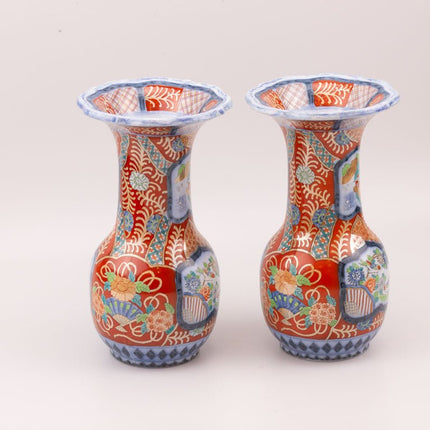 Paire de vases à décor Petrus Regout Maastricht en porcelaine Imaris orange et bleu 