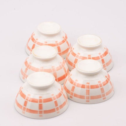 5 bols anciens en porcelaine blanche et lignes saumon
