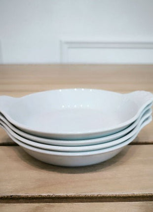 4 ronde Pillivuyt schalen met handvatten van wit porselein