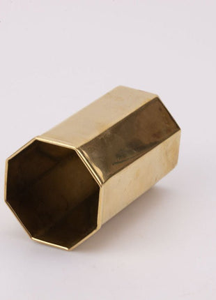 Antieke achthoekige messing pennenhouder