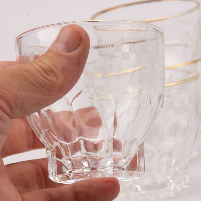 8 verres à eau anciens motif damier