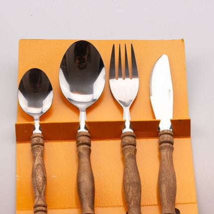 Set de 26 couverts vintage inox et manche en bois dans leur boîte