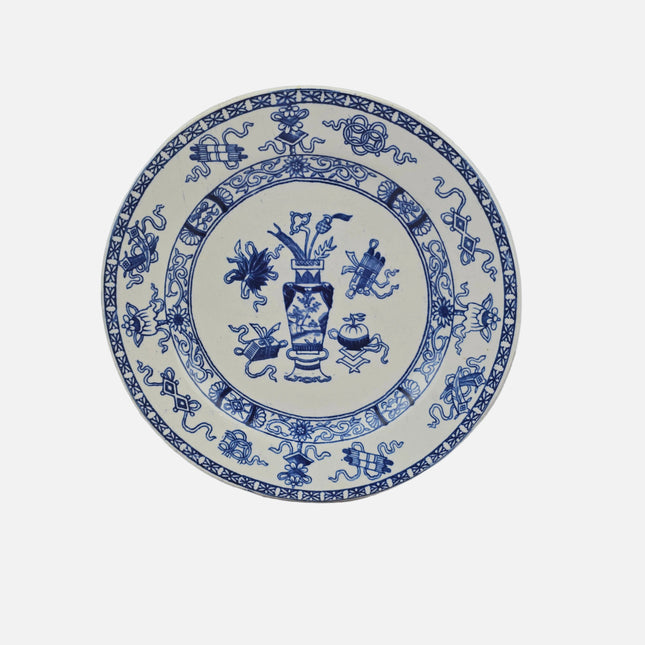 Ancienne assiette plate en céramique blanche et bleue "Poterie" de Société Céramique Maestricht années 1920