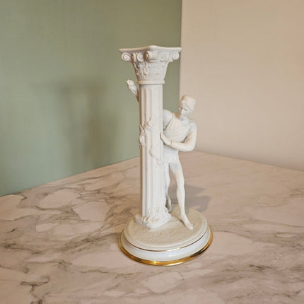 Chandelier en porcelaine blanche Roméo et Juliette The Franklin Mint
