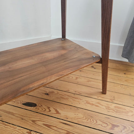 Table d'appoint vintage à double plateau style scandinave