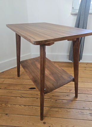 Table d'appoint vintage à double plateau style scandinave