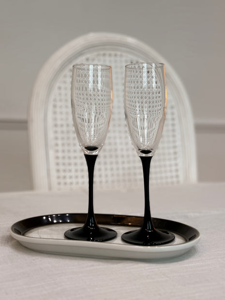 Lot de 4 flûtes à champagne Luminarc pied noir - élégantes et modernes