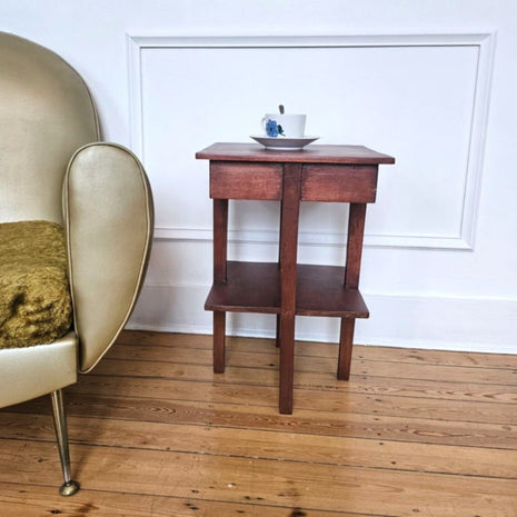 Table d'appoint en bois rectangulaire