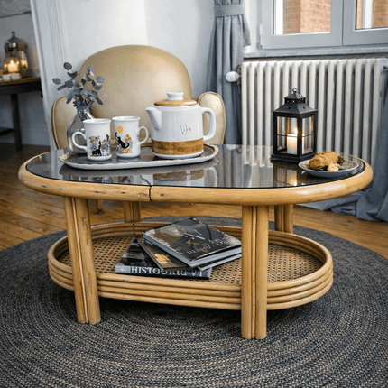 Table de salon rotin avec plateau supérieur en verre