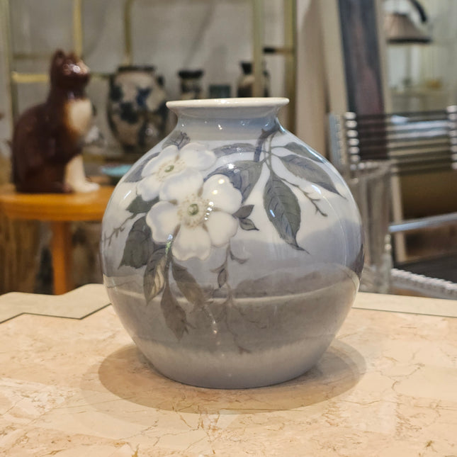 Vase boule en porcelaine Dahl Jensen - Arlh Boesen