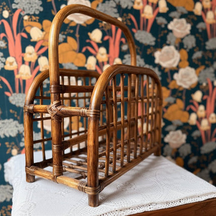 Porte-revues vintage en bambou