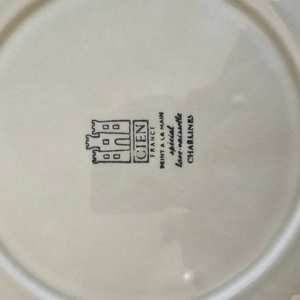 6 assiettes à fondue et 4 pots à sauce Gien modèle Charlines en faïence