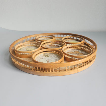 Rond dienblad van glas en bamboe