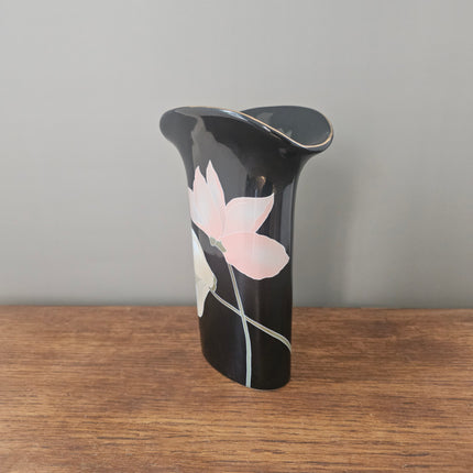 Vase vintage Yamaji en porcelaine noire et fleurs pastels - Japon années 80