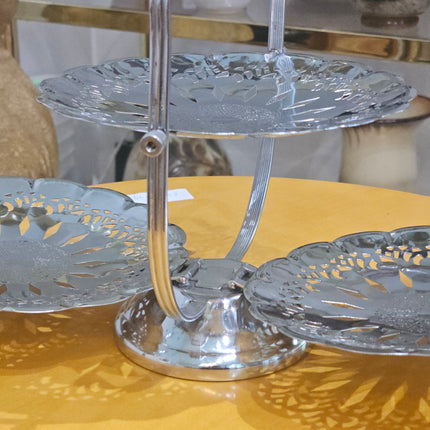 Appetizer or dessert display stand