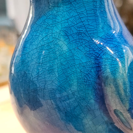 Statuette perroquet en faïence émaillée bleu turquoise 23 cm